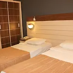 Hawaii 3* Alanya