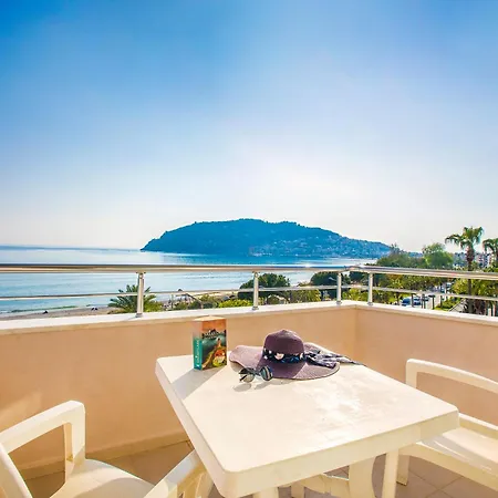 Hawaii Otel 3*