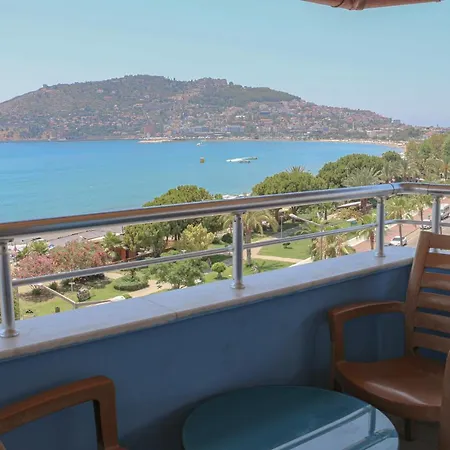 Hawaii Otel 3*